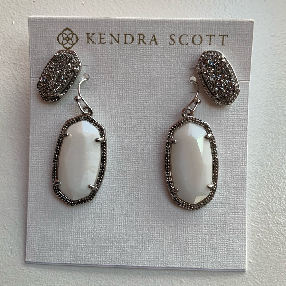 NWT 2 pair Kendra Scott earrings, stud & dangle